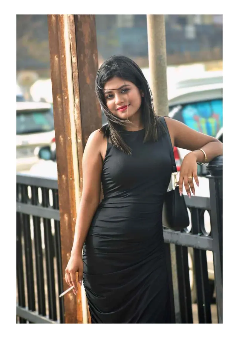 CABIN CREW GIRL SAMANTHA AVAILABLE — photo 7