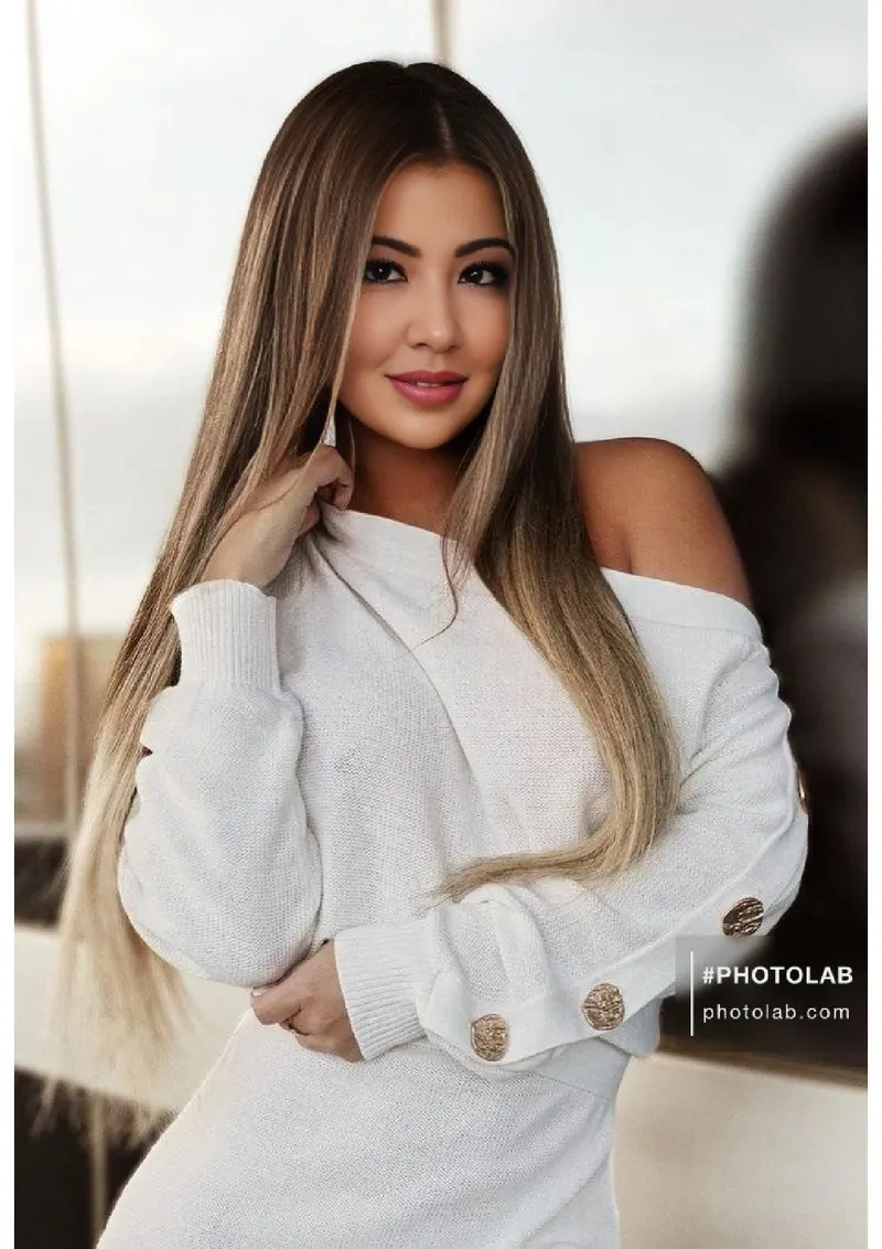 Duniya 🌍🔥😎❤️................young high profile foreigner — photo 6