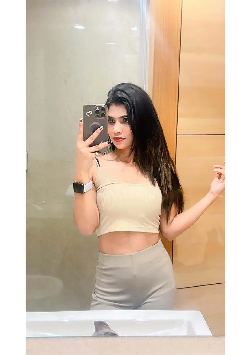 VIP Events & Social Occasions with JANVI MUMBAI COLLEGE STUDENT JANVI MUMBAI COLLEGE STUDENT VIP escort corporate events Bangalore