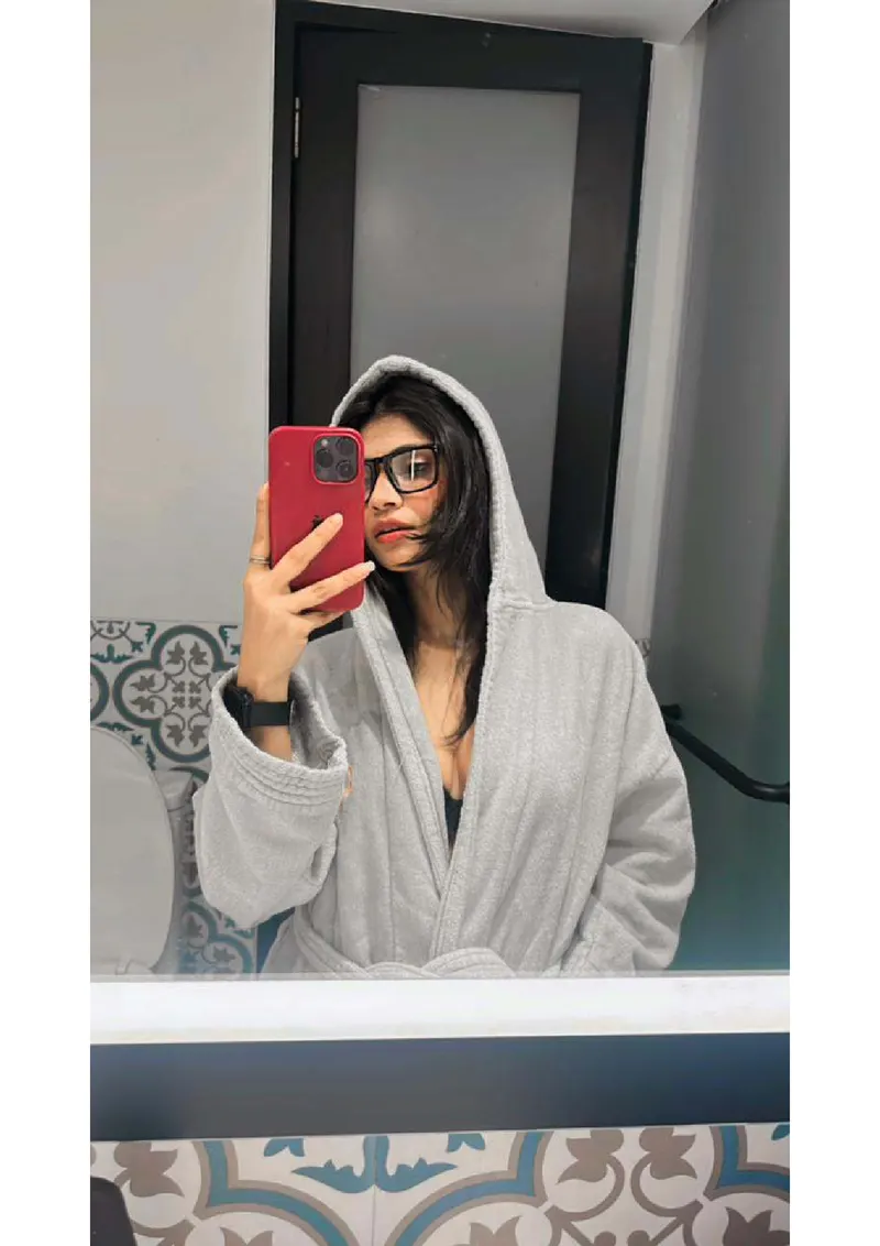 JANVI MUMBAI COLLEGE STUDENT — photo 8