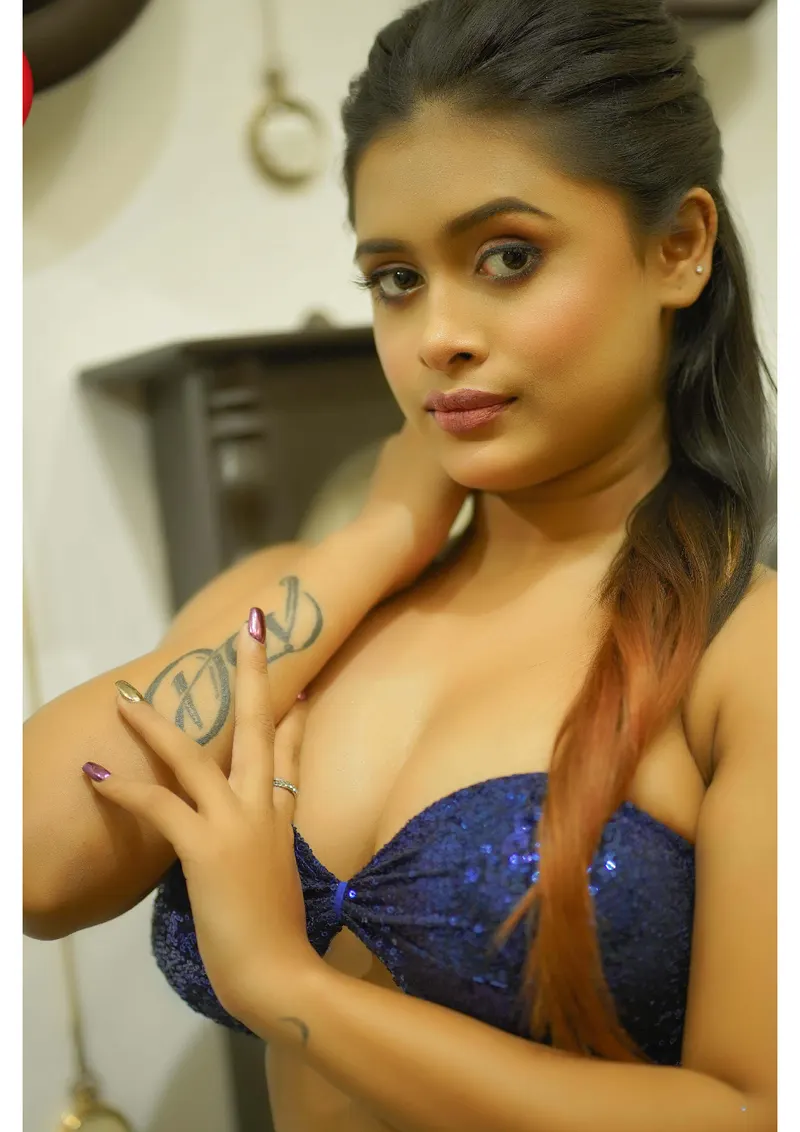 LAKMI TOP MODEL — photo 4