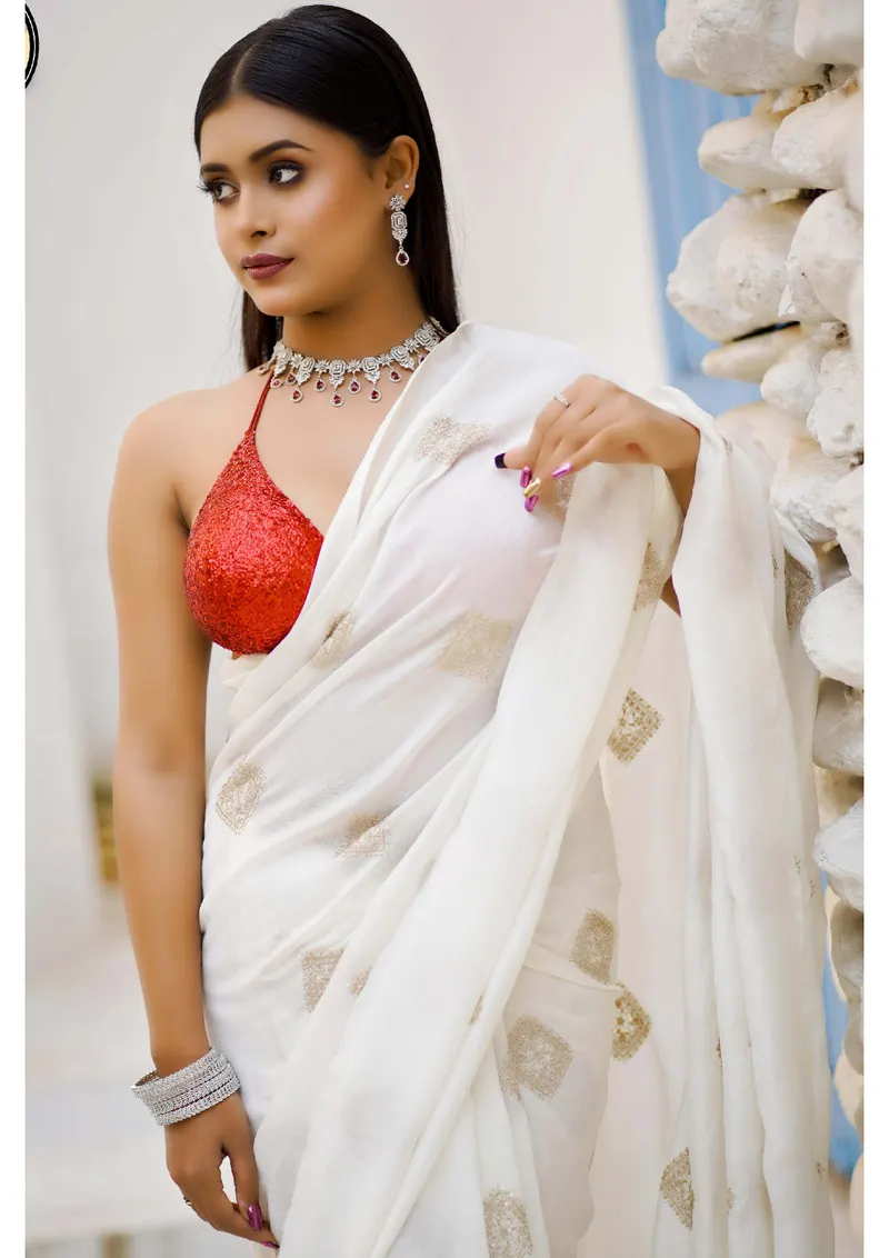LAKMI TOP MODEL — photo 5