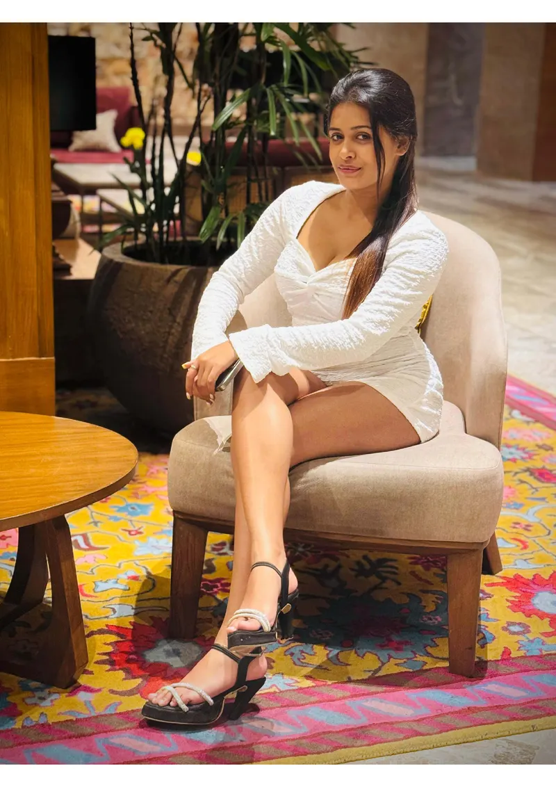 LAKMI TOP MODEL — Fashion Model