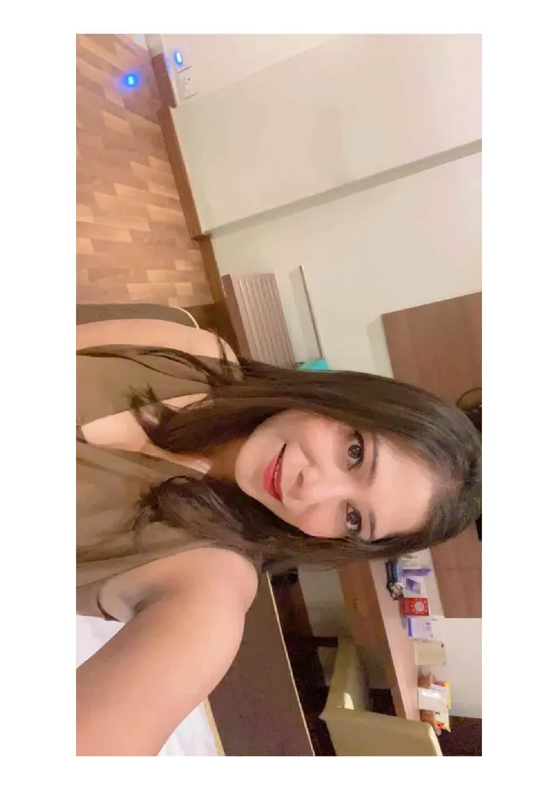 TAJ HOTEL RECEPTIONIST ROOPA AVAILABLE — photo 5