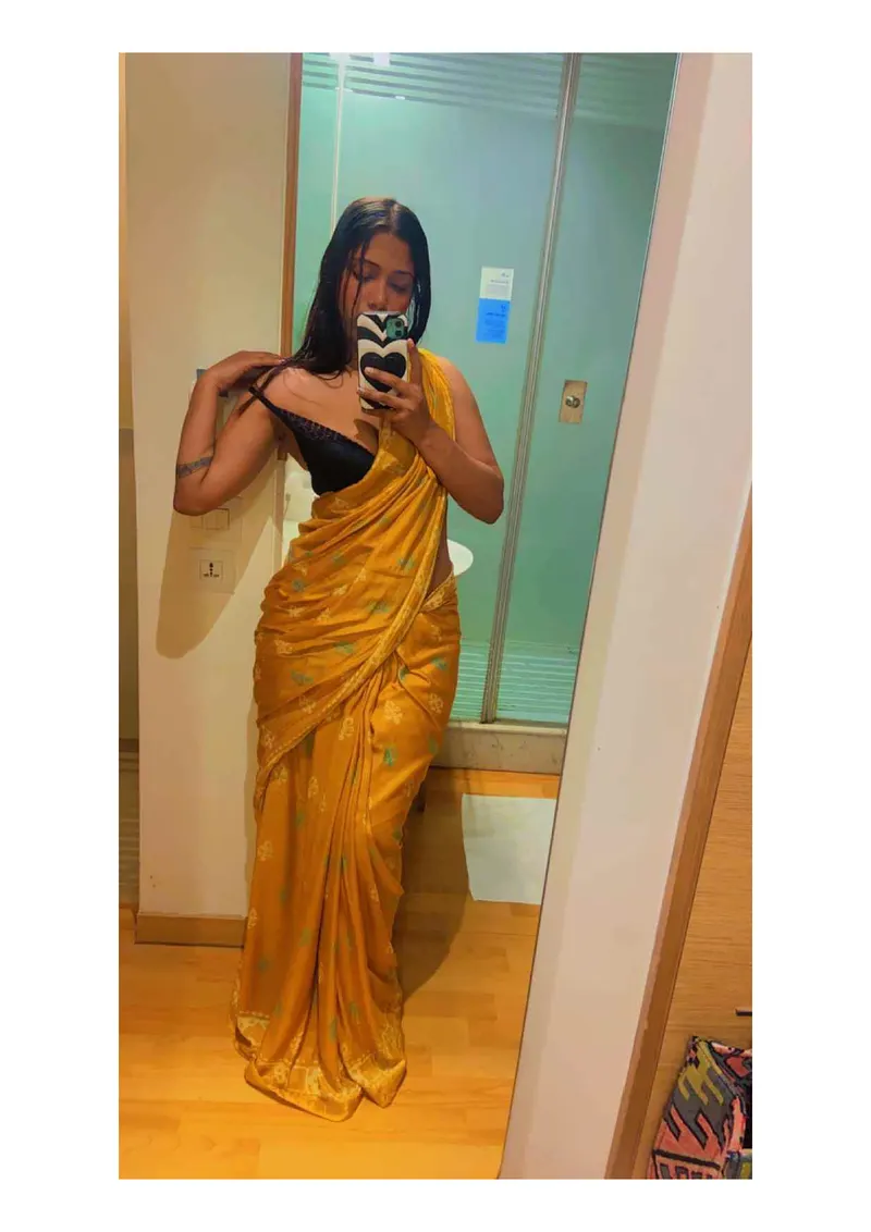 TAJ HOTEL RECEPTIONIST ROOPA AVAILABLE — photo 10