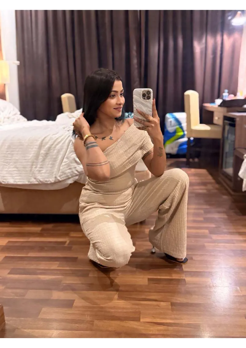 TANYA YOUTUBER AND DANCER — College Girl