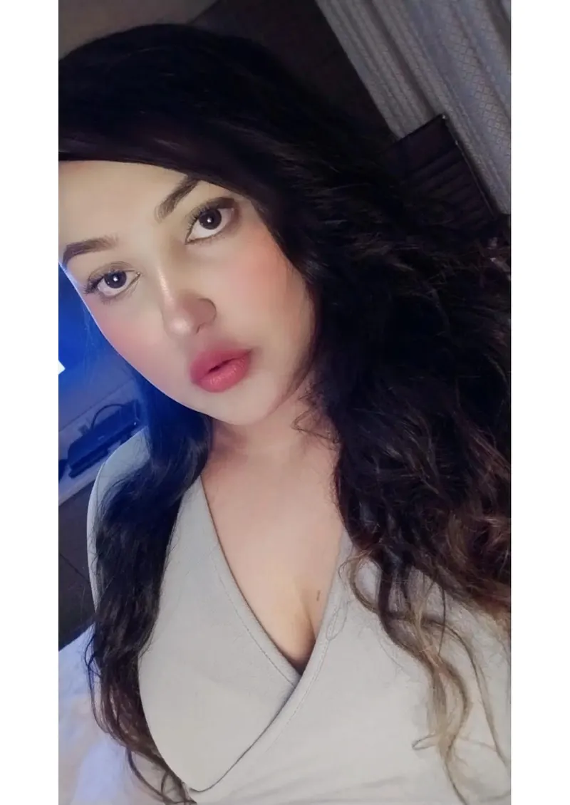 Book VVIP SARA MODEL (BJ EXPERT) for Hotel & Private Visits Book VVIP SARA MODEL (BJ EXPERT) escort Bangalore hotel