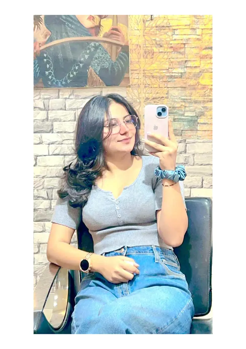 Young girl age 19 Priyanka available — photo 9